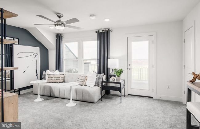 10824 Willow Ter, Townhouse with 4 bedrooms, 5 bathrooms and null parking in FAIRFAX VA | Image 12