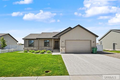 4354 Hatch Hollow Ln, Idaho Falls, ID, 83401-1672 | Card Image
