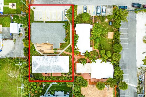 a-2637 West Way, Riviera Beach, FL, 33404-3868 | Card Image