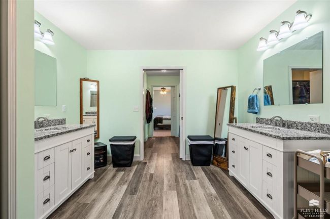 3673 Stewart Farm Rd, House other with 6 bedrooms, 4 bathrooms and null parking in Wamego KS | Image 27