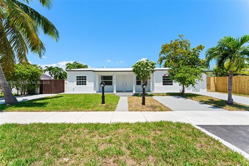 2-3155 Sw 27th Ln, Miami, FL, 33133-3516 | Card Image