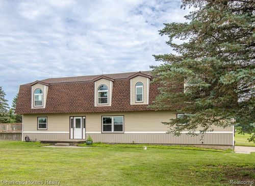1850 Gramer Rd, Webberville, MI, 48892-9790 | Card Image