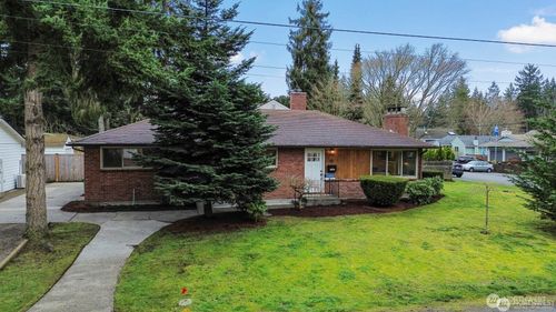 111 Nw 140th St, Seattle, WA, 98177-3910 | Card Image