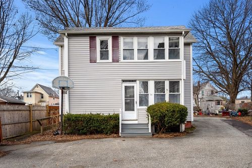 74 Myrtle St, Lynn, MA, 01905-1728 | Card Image
