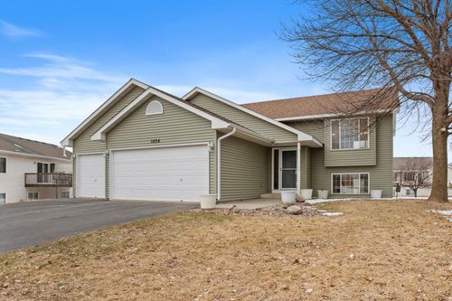 1434 Sparrow Rd, Waconia, MN, 55387-1176 | Card Image