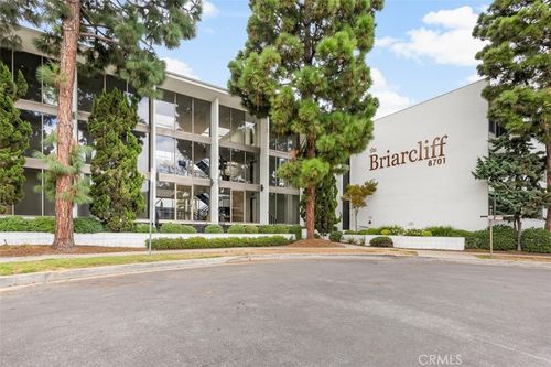 unit-110-8701 Delgany Ave, Playa del Rey, CA, 90293-8151 | Card Image