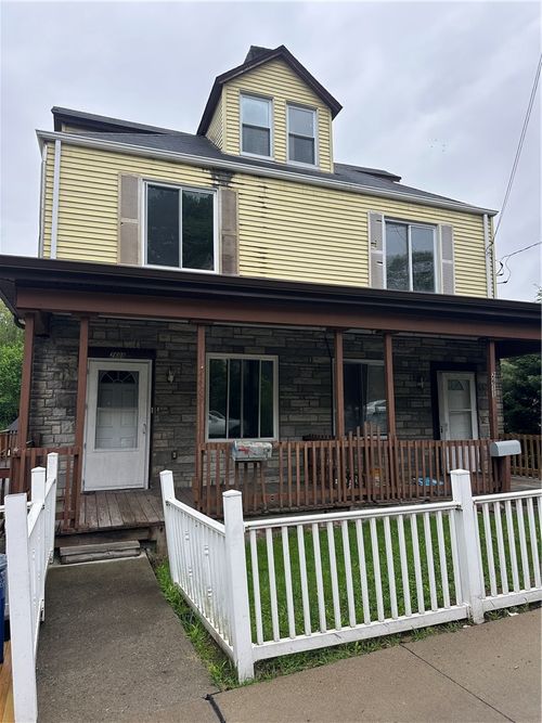 2609-2611-2609 S 18th St, Pittsburgh, PA, 15210-1710 | Card Image