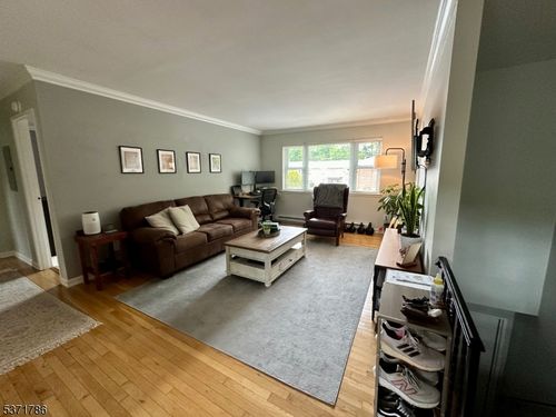 a208-422 Ringwood Ave, Pompton Lakes, NJ, 07442-2238 | Card Image