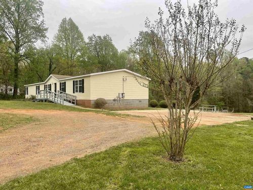 2817 Dawson Ln, ESMONT, VA, 22937-2117 | Card Image