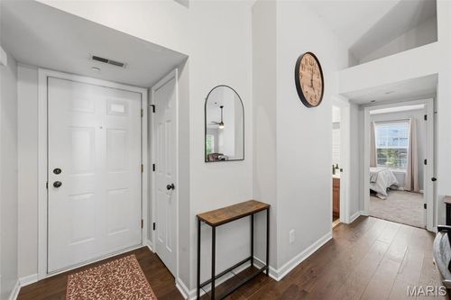 5302 Spring Creek Ln, O Fallon, MO, 63368-7498 | Card Image