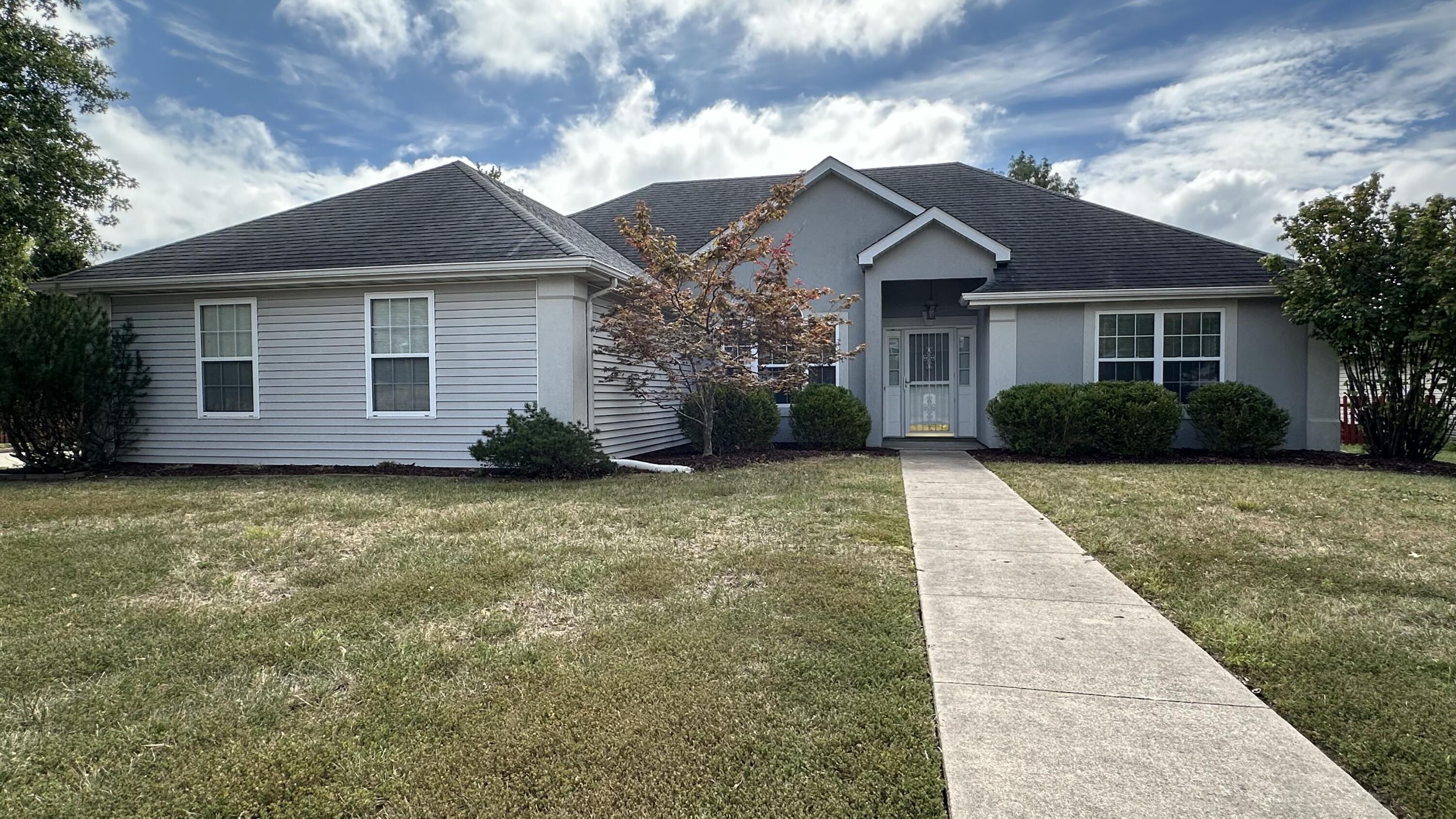 Cameron Ct, Columbia, MO 65203