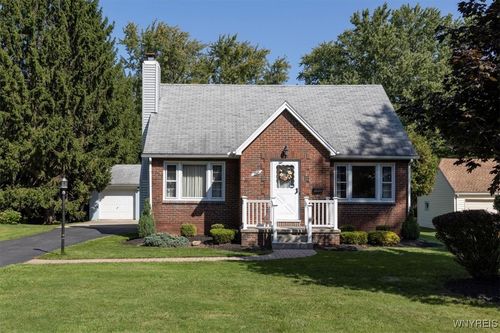 250 Allendale Rd, West Seneca, NY, 14224-3904 | Card Image
