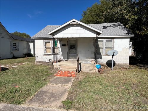 612 W 5th St, Ada, OK, 74820-3214 | Card Image