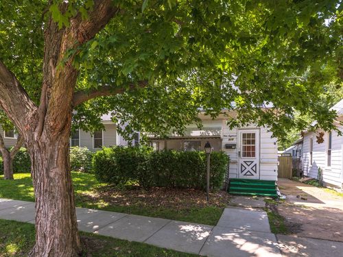 918 N Oak St, Bloomington, IL, 61701-2829 | Card Image