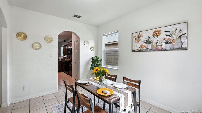 6738 Luckey Tree, House other with 4 bedrooms, 3 bathrooms and null parking in San Antonio TX | Image 7
