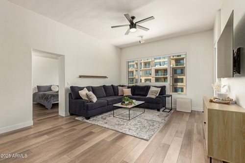 415-16 W Encanto Blvd, Phoenix, AZ, 85003-1135 | Card Image