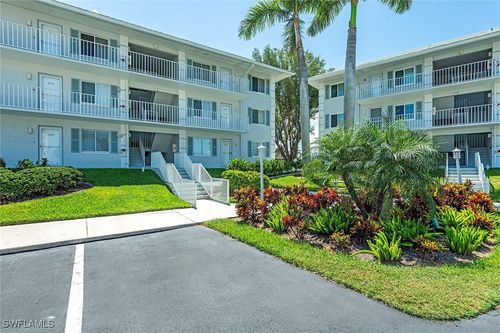 b-305-10684 Gulf Shore Dr, NAPLES, FL, 34108-3036 | Card Image