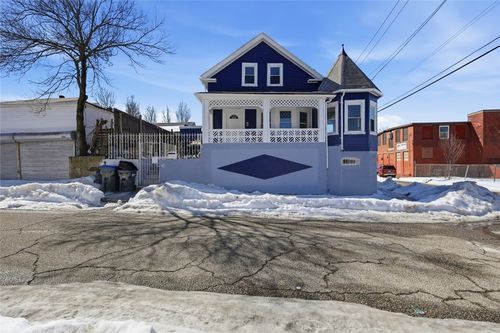 34 Savings St, Providence, RI, 02907-2040 | Card Image