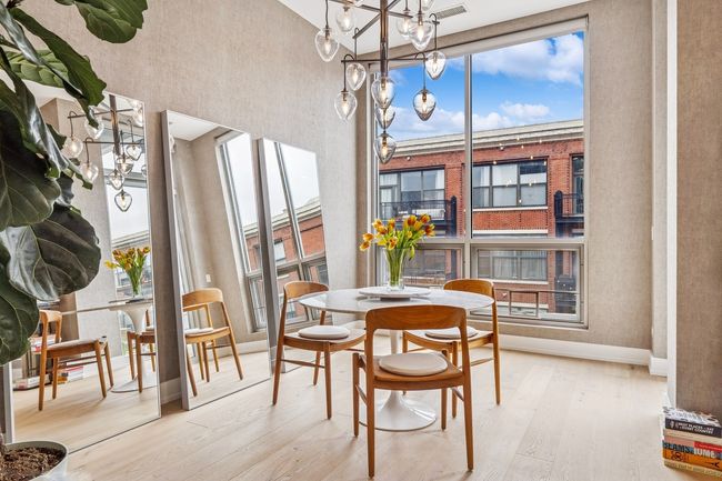 UNIT-4S - 122 S Aberdeen St, Condo with 3 bedrooms, 3 bathrooms and 1 parking in Chicago IL | Image 7