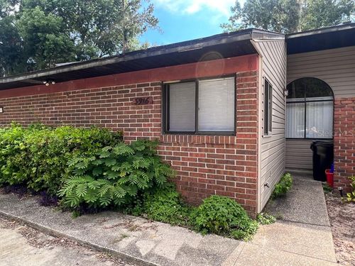 3916 30th Ter, GAINESVILLE, FL, 32608-6721 | Card Image