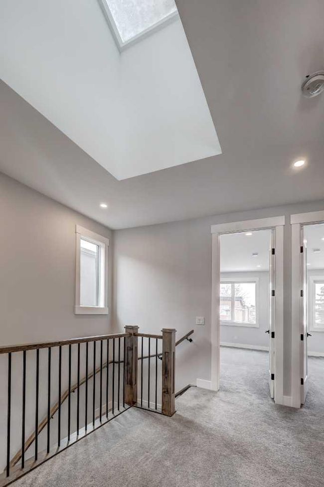 517 36 Street Sw, Home with 4 bedrooms, 3 bathrooms and 2 parking in Calgary AB | Image 36