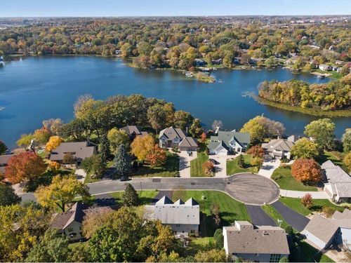 4720 Goldenrod Ln N, Plymouth, MN, 55442-2494 | Card Image