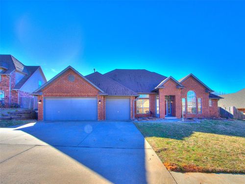 4116 Bristol Ln, Edmond, OK, 73034-7378 | Card Image