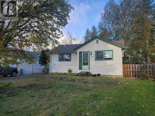 624 Jones St, Quesnel, BC, V2J2X4 | Card Image