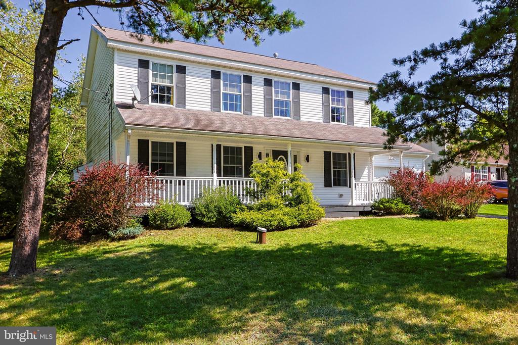 Clover Rd, Long Pond, PA 18334