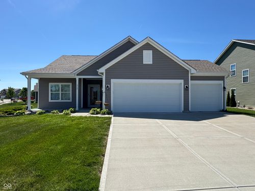 512 Montezuma Express Dr, Greenfield, IN, 46140-7088 | Card Image