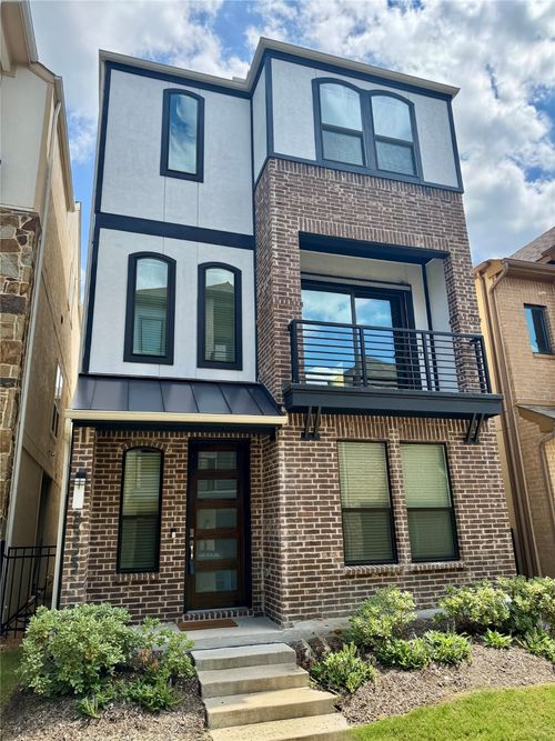 8233 Laflin Ln, Dallas, TX, 75231-4626 | Card Image