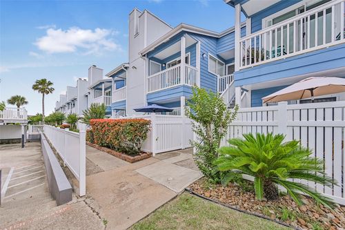 206-3506 Cove View Blvd, Galveston, TX, 77554-8018 | Card Image