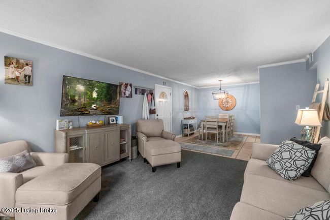 H10 - 6711 Gunston Ln, Condo with 2 bedrooms, 2 bathrooms and null parking in Prospect KY | Image 6
