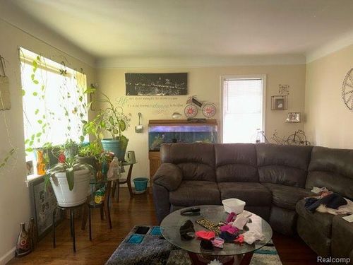14141 Rossini Dr, Detroit, MI, 48205-1859 | Card Image