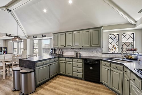 431 Creekside Ln, Allen, TX, 75002-4545 | Card Image