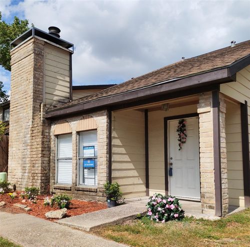 unit-d-12223 Wild Pine Dr, Houston, TX, 77039-6441 | Card Image