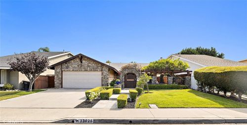 33025 Christina Dr, Dana Point, CA, 92629-1009 | Card Image