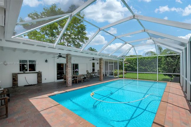 7340 Sw 123 Rd Ter, House other with 5 bedrooms, 3 bathrooms and null parking in Pinecrest FL | Image 24