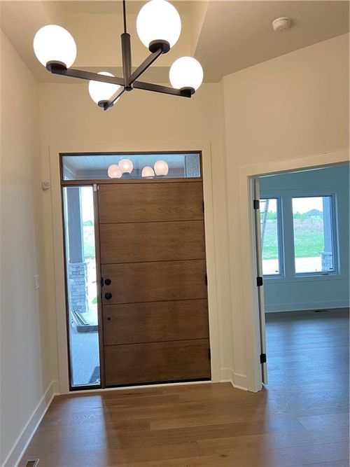 2452 W 179th St, Overland Park, KS, 66085-9021 | Card Image