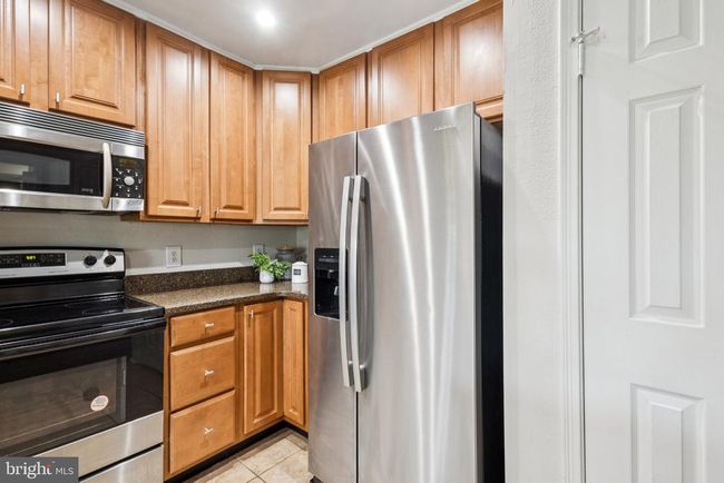 APT-3223 - 3315 Wyndham Cir, Condo with 1 bedrooms, 1 bathrooms and null parking in ALEXANDRIA VA | Image 6