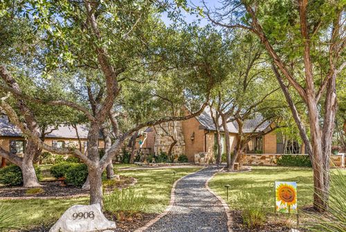 9908 Derecho Bnd, Austin, TX, 78737-1012 | Card Image