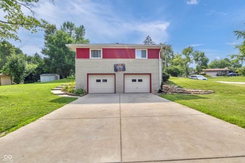 157 E Hill Valley Dr, Indianapolis, IN, 46227-2626 | Card Image