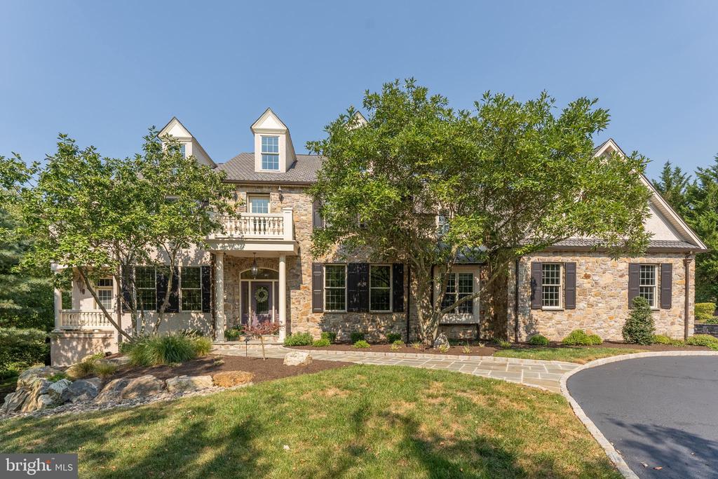 Hollow Rd, Collegeville, PA 19426