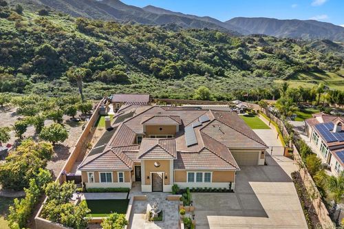 3960 Ibbetson St, Corona, CA, 92882-5003 | Card Image