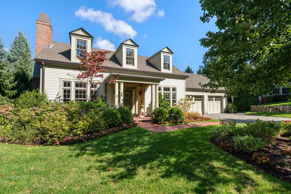 Pine Summit Cir, Weston, MA 02493