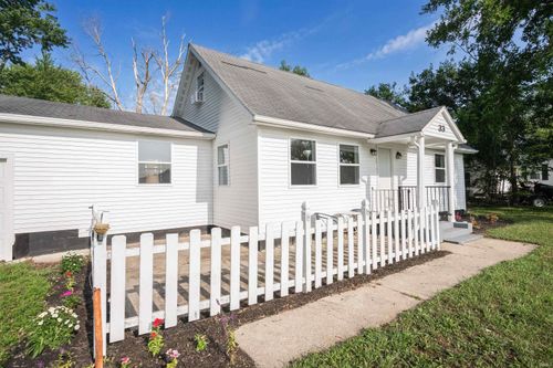 33 Southdowns Dr, Kokomo, IN, 46902-5116 | Card Image