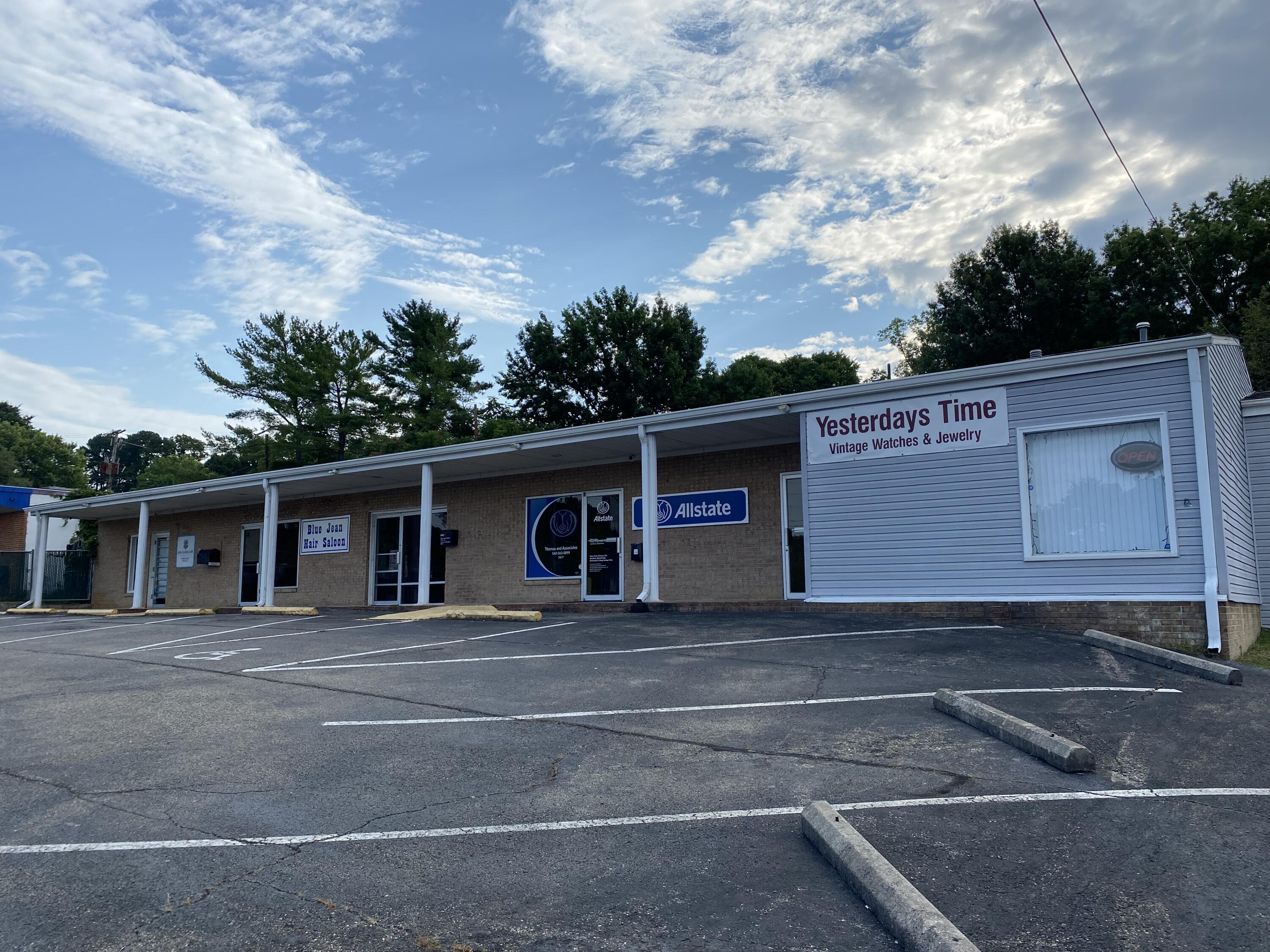 6711 Williamson Rd, Roanoke, VA 24019