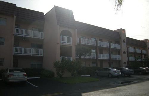 110-9541 Sunrise Lakes Blvd, Sunrise, FL, 33322-6124 | Card Image