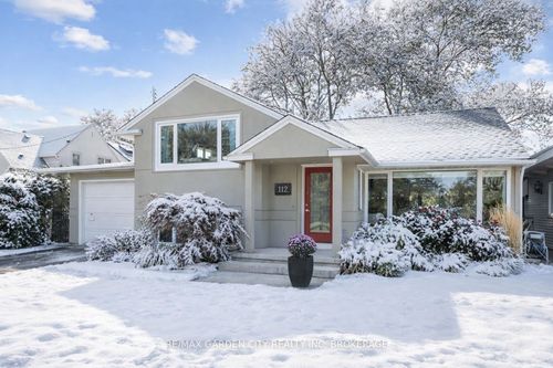 112 Riverdale Dr, St Catharines, ON, L2R4B9 | Card Image