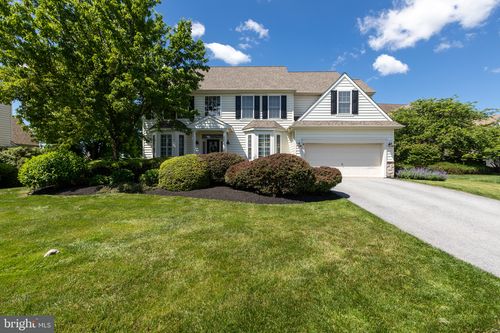 109 Turn Berry Dr, AVONDALE, PA, 19311-1422 | Card Image
